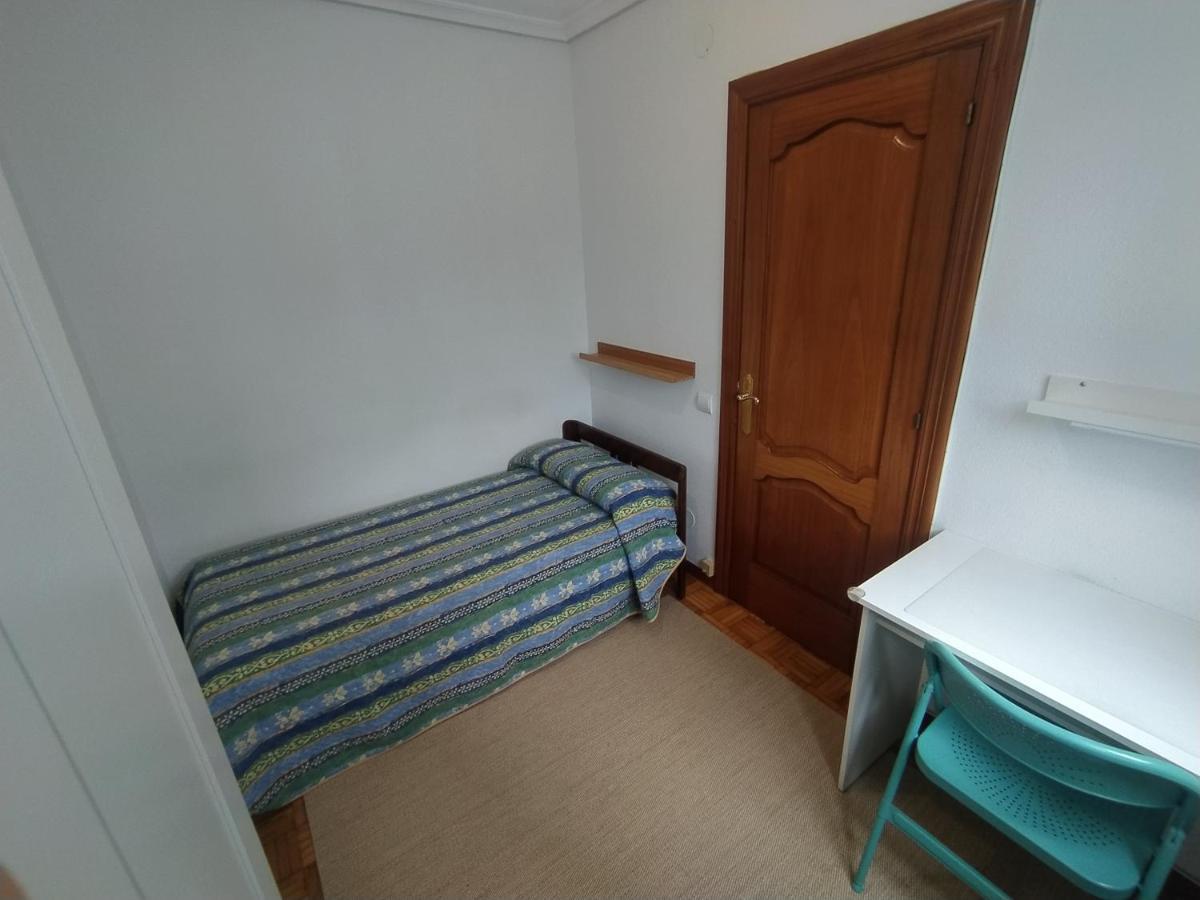 Apartamento Cerca De Las Playas Y Centro 산탄데르 외부 사진